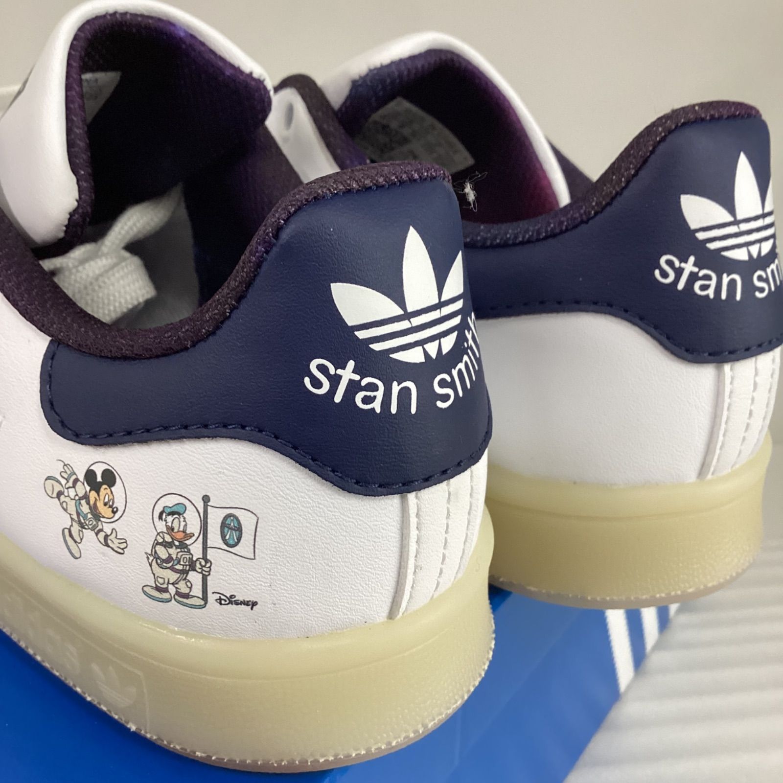 新品未使用 adidas スタンスミス×Disney/22.5cm - メルカリ