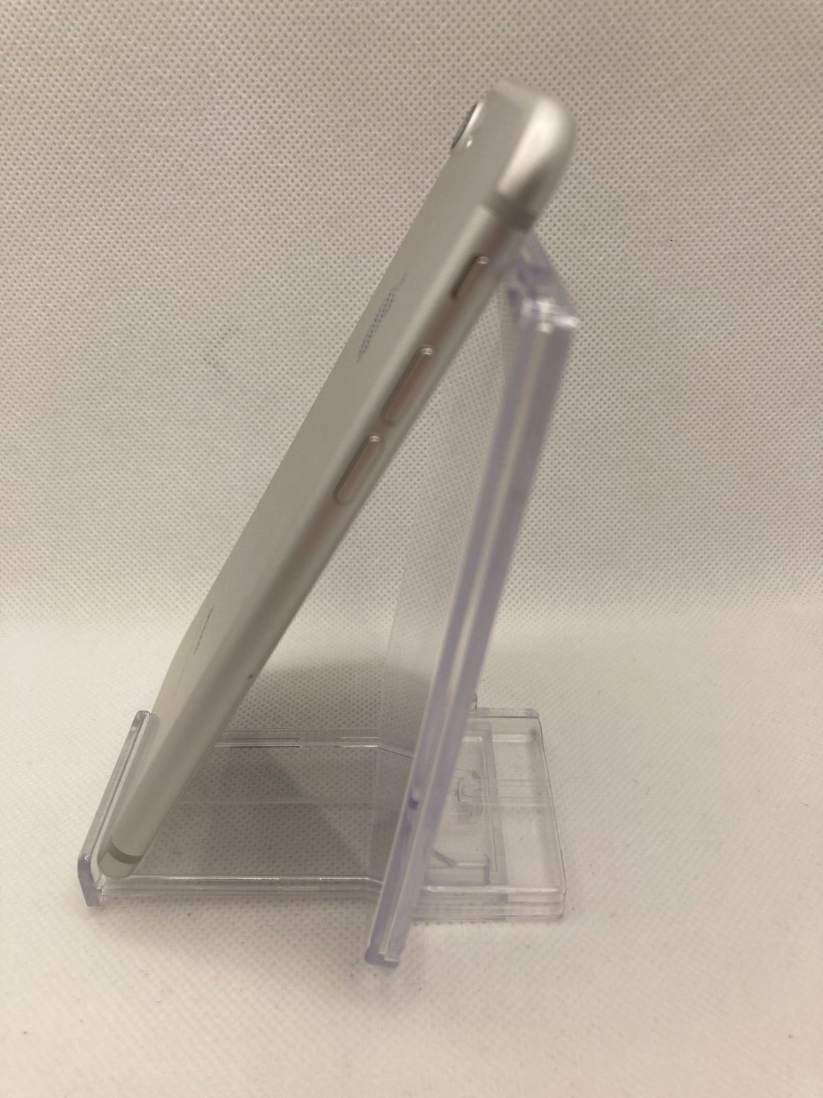iPhone7 iPhone7 (中古品)  ジャンク SIMロック解除済み 32GB　1186 32GB SIMロック解除済 ゴールド 中古 ジャンク品｜Yahoo