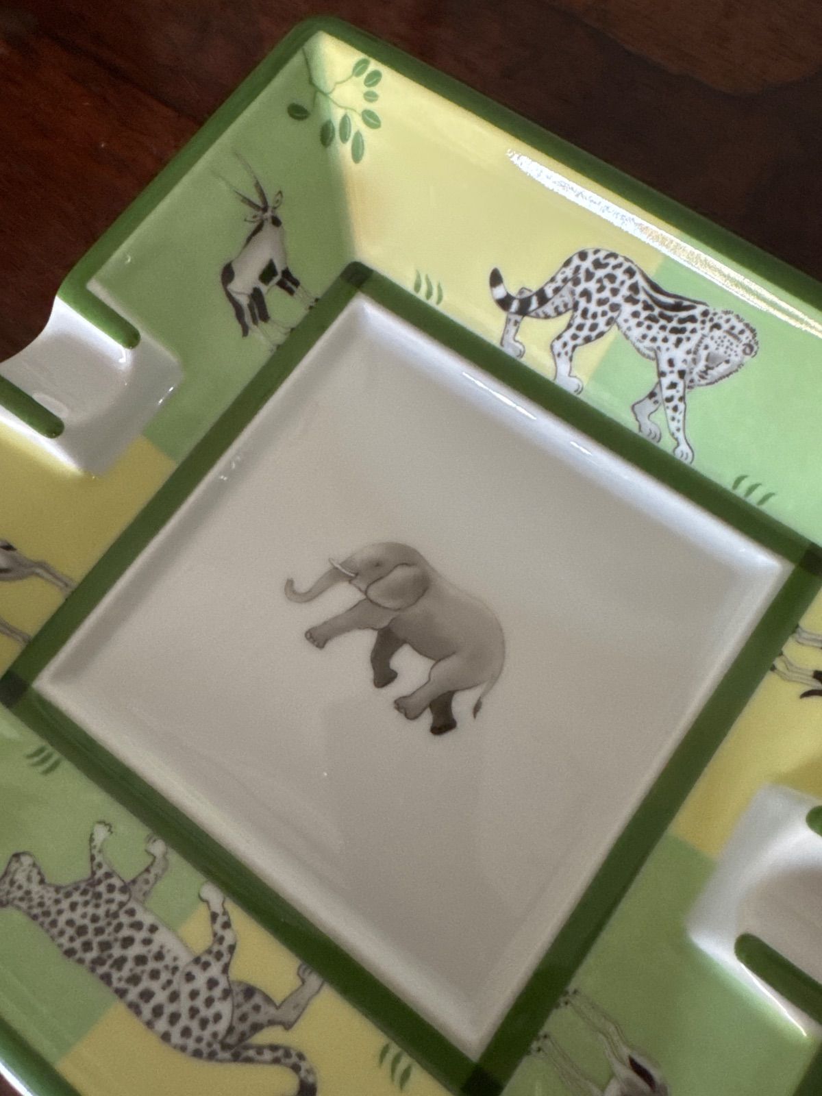 HERMES エルメス アフリカ サバンナ アニマル 灰皿 アシュトレイ グリーン