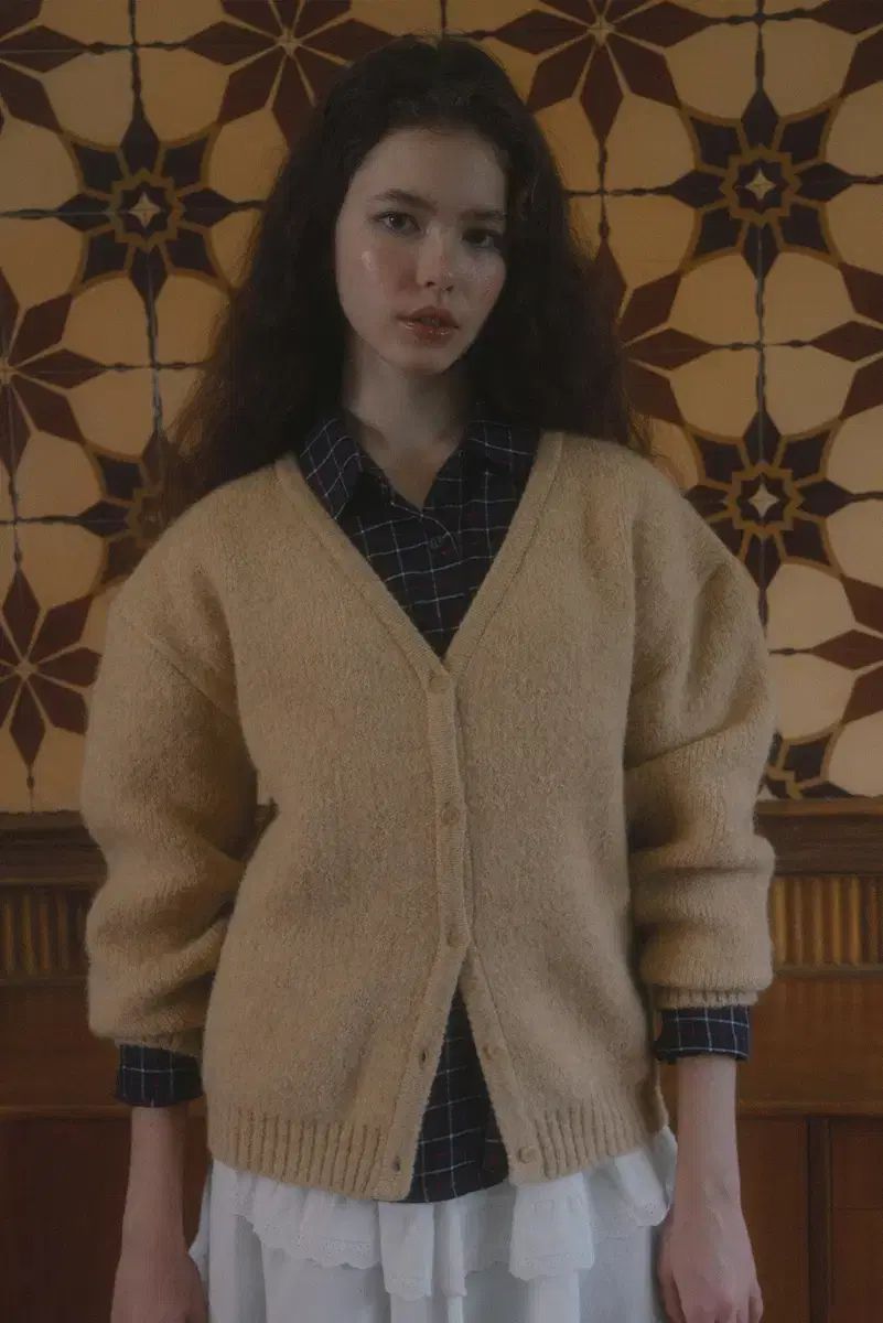 WITHOUTSUMMER Vネックカーディガン Flutter v-neck cardigan