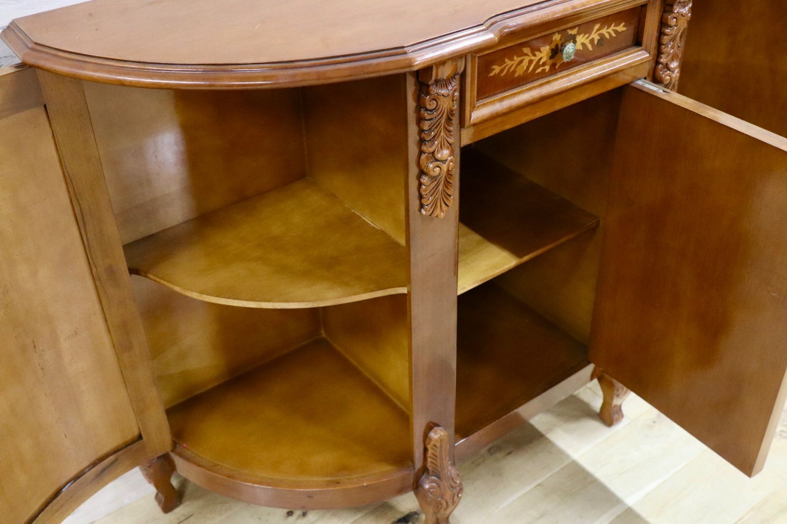 GMIH266 イタリア製 クラシック サイドボード リビングボード キャビネット 象嵌細工 西洋 ヨーロピアン チェスト アンティーク MARWIL-DEMENAGEMENTS_CH