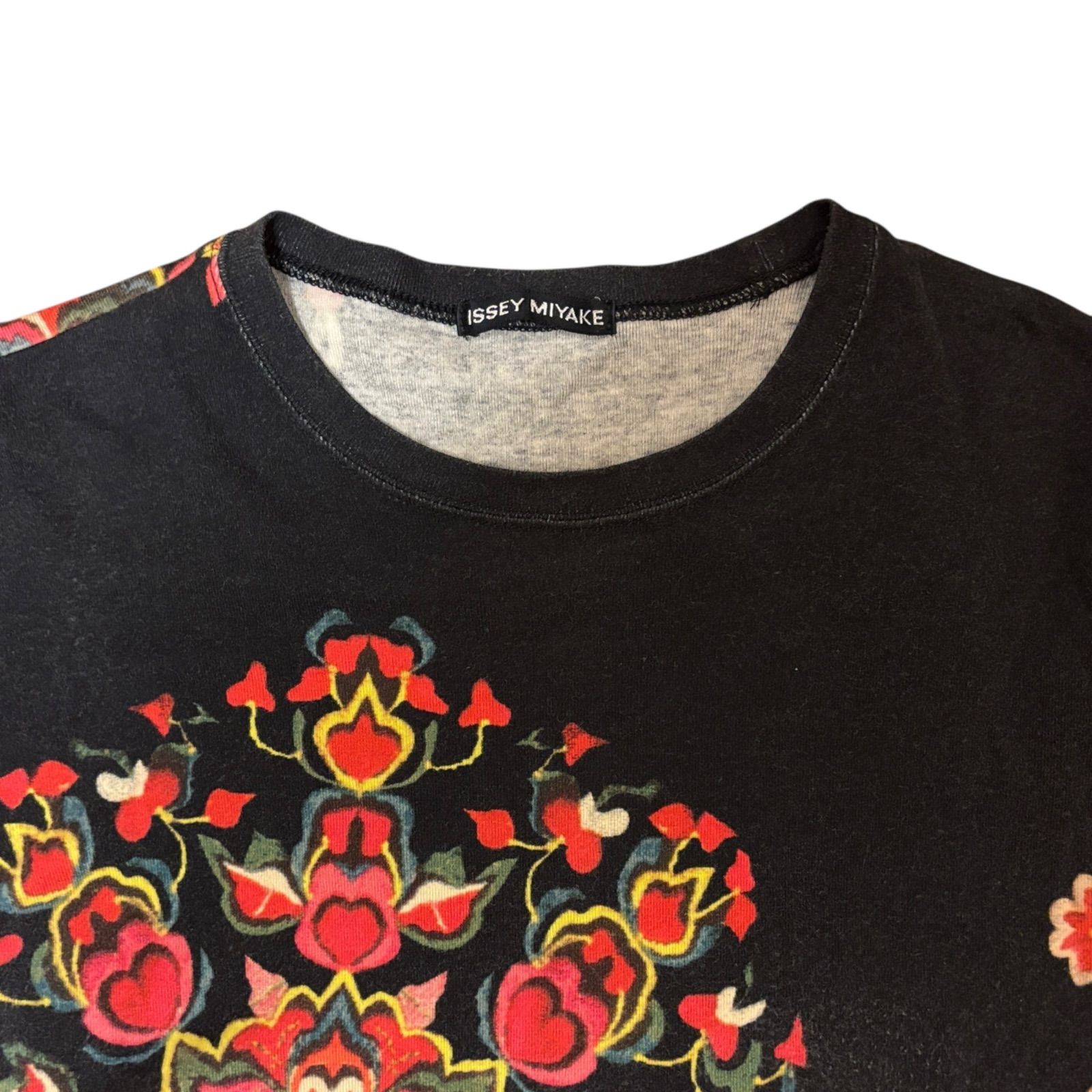 ☆ ISSEY MIYAKE ☆ イッセイミヤケ 日本製 コットン 100% T