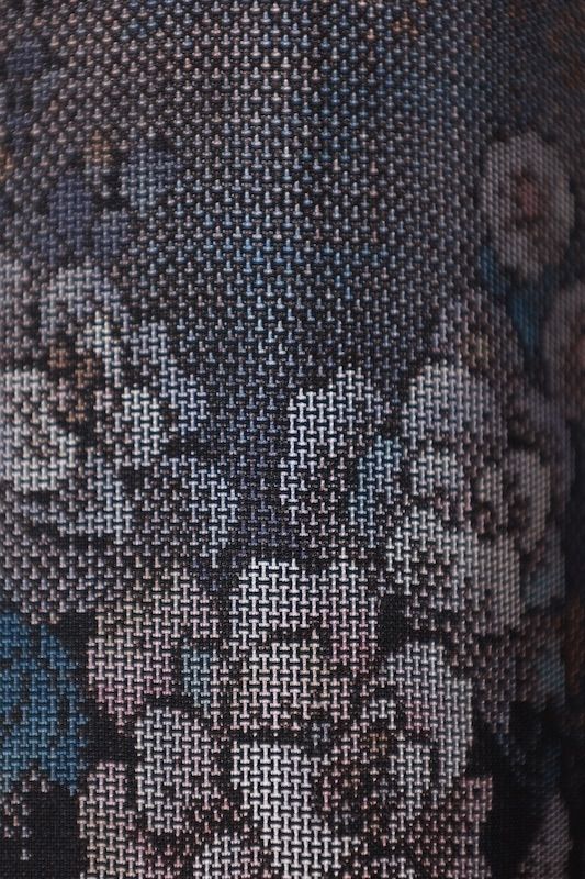 本場大島紬 泥染め 藍染め 茶 九マルキ 花 T587 - メルカリ