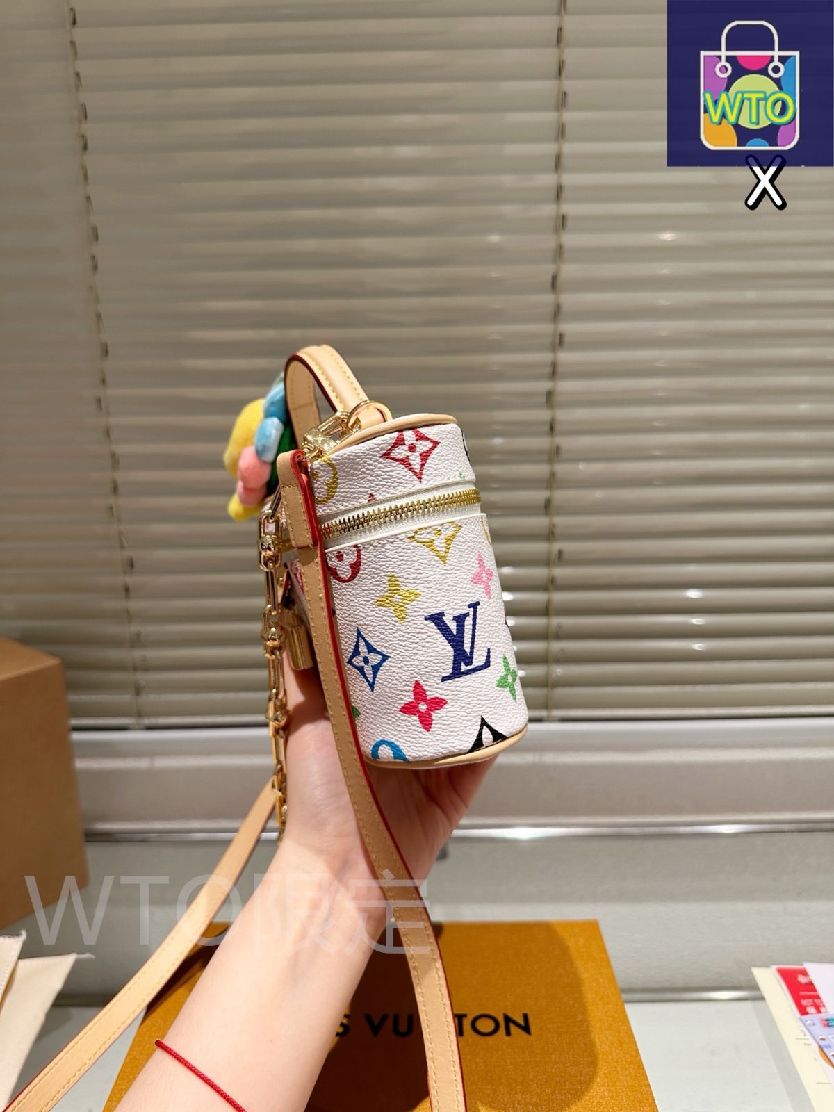 【限定★村上隆コラボ☆可愛い♪】LV ミニ ヴァニティ チェーン Louis Vuitton x 村上隆 25SS コラボコレクションが国内12月27日
