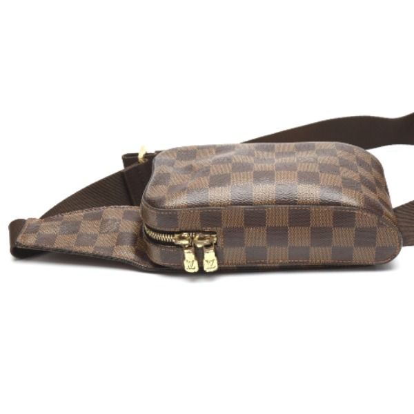 VUITTON