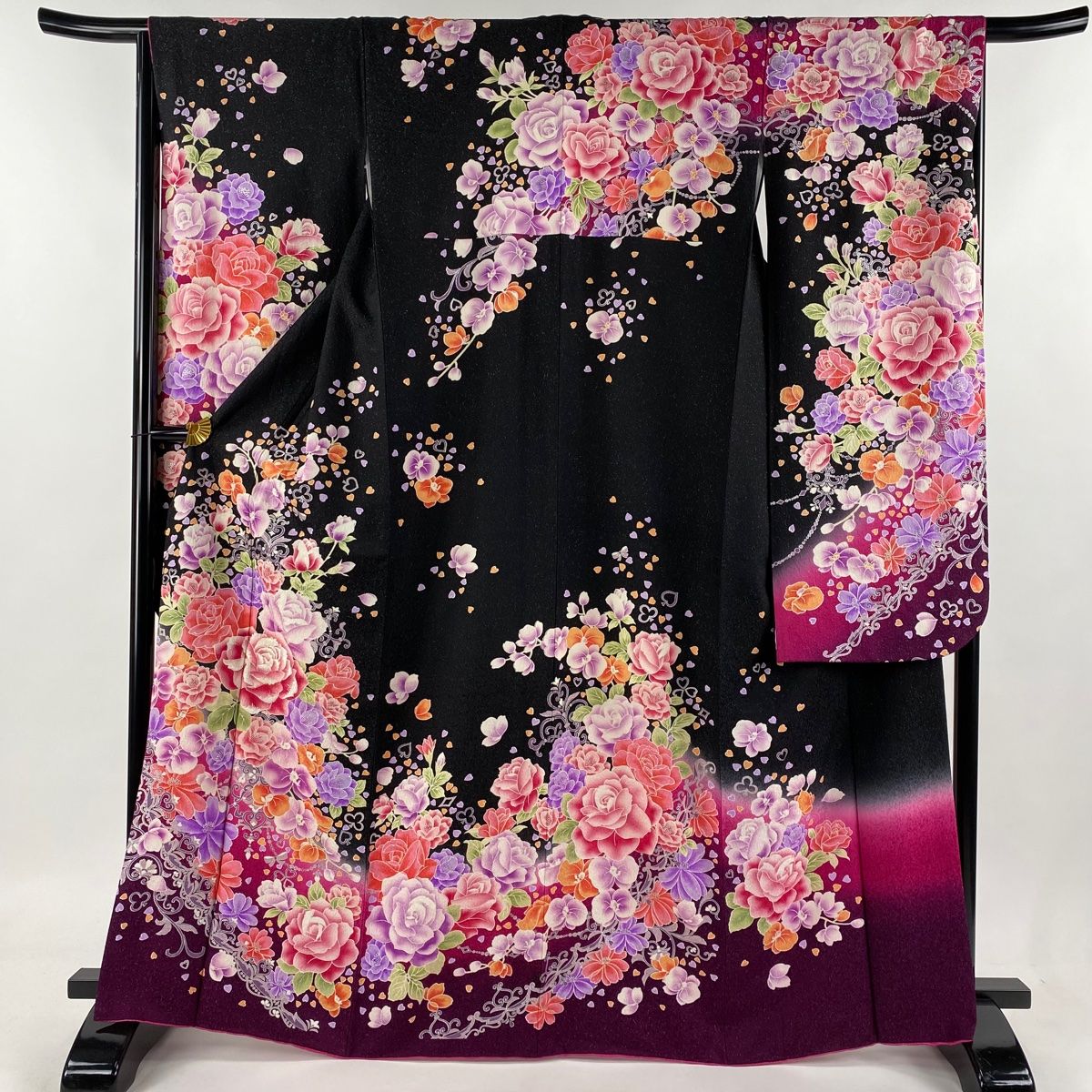 振袖 身丈166cm 裄丈65.5cm M 袷 薔薇 草花 銀通し 刺繍 黒 正絹