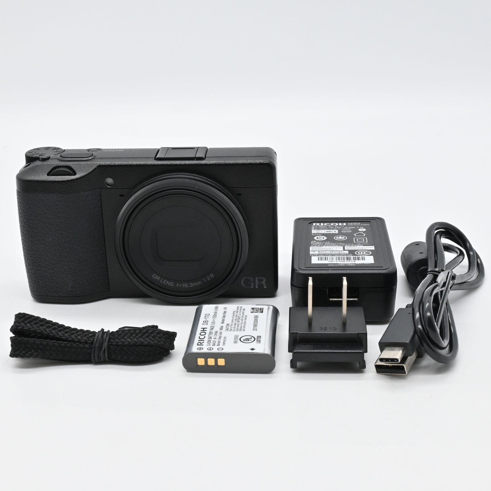 ☆美品☆RICOH GR Ⅲ ショット数 608回 - メルカリ