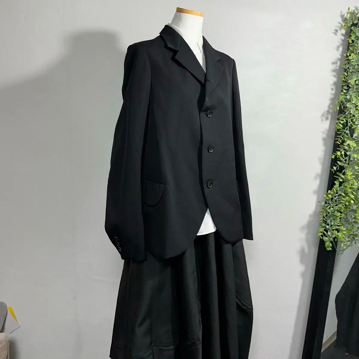 【雷市場（ポンジャン）商品韓国直送】 19ss COMME des GARCONS(コム・デ・ギャルソン) テーラード ジャケット m