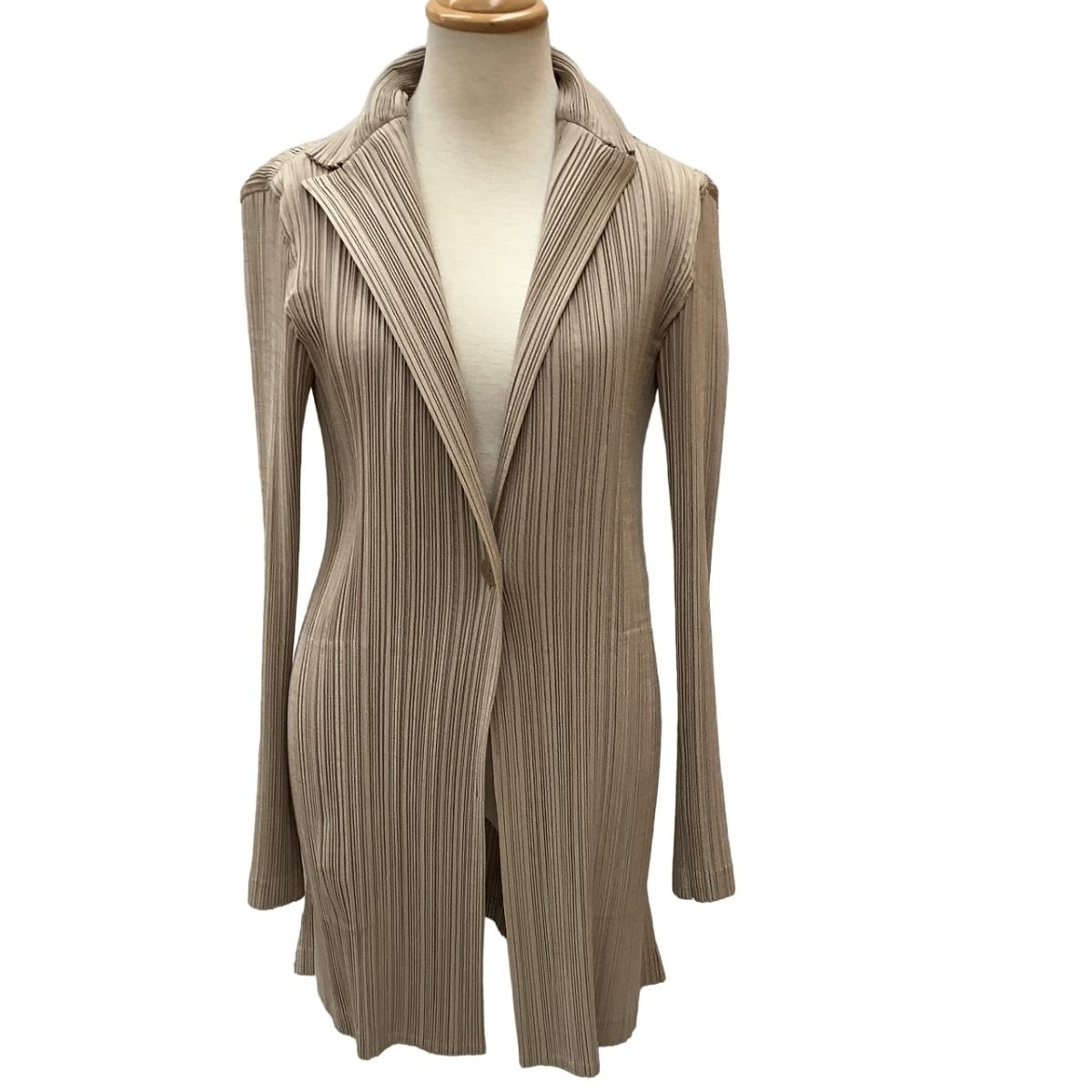 ♪♪ISSEY MIYAKE FETE イッセイミヤケ プリーツ ジャケット SIZE 2