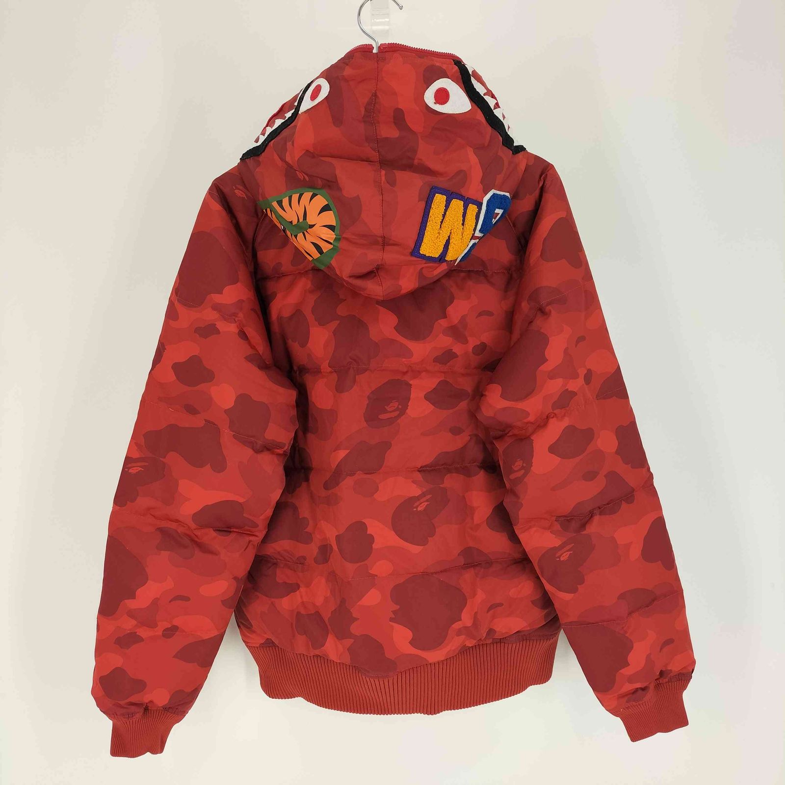 アベイシングエイプ A BATHING APE Red Camo Full-Zip Shark Down 