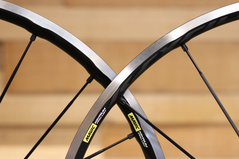 マヴィック MAVIC キシリウム KSYRIUM PRO UST アルミ