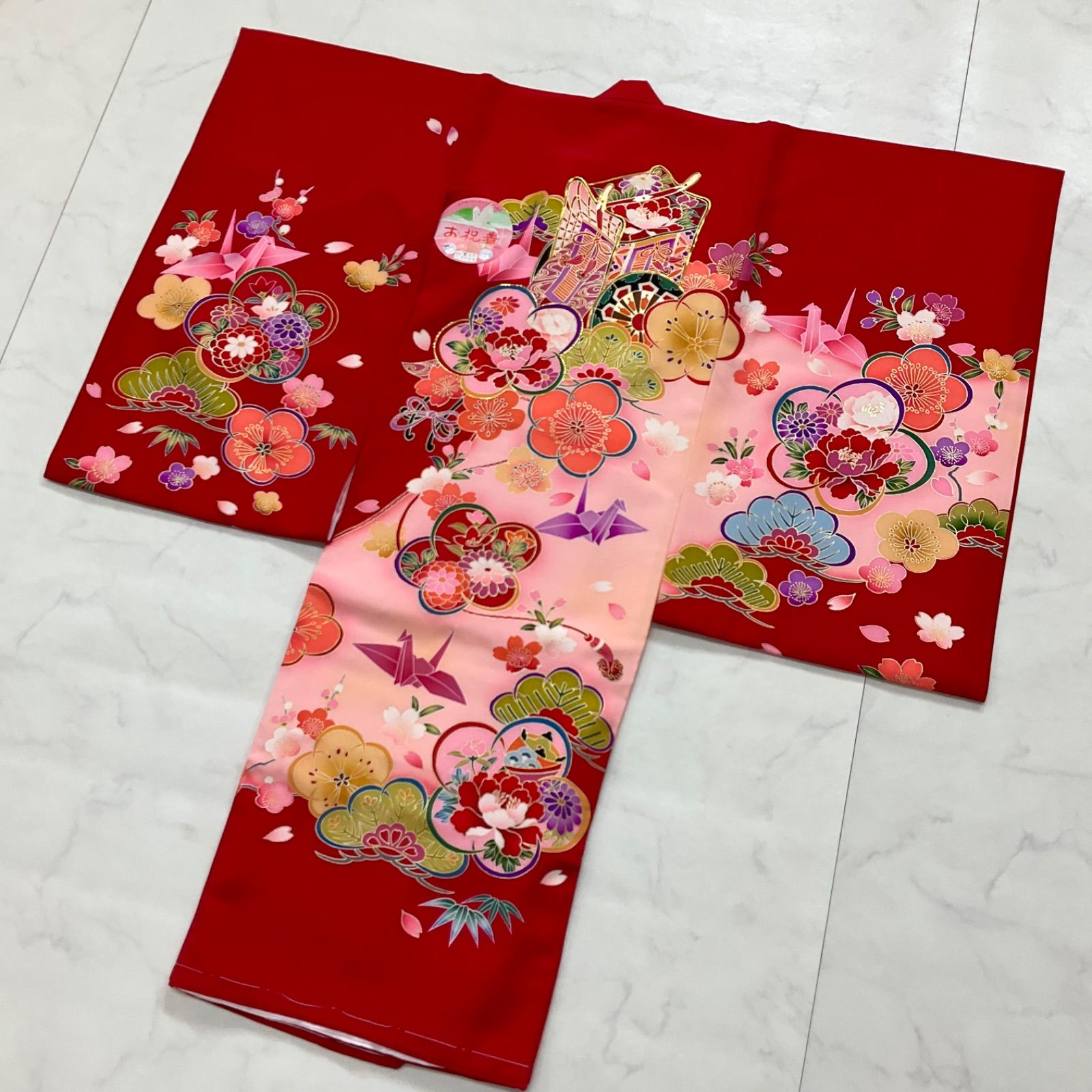 ◇kimono+one◇新品同然◇産着◇お宮参り◇長襦袢付き◇仕付け糸付◇赤 