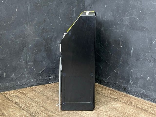 WATANABE ワタナベ