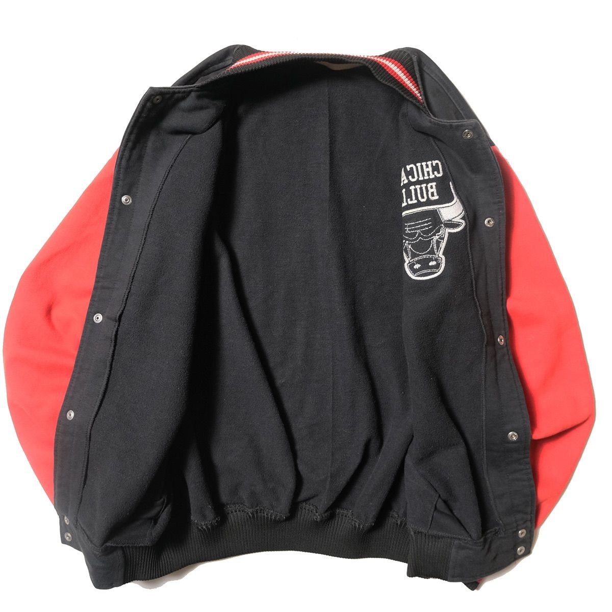 CHICAGO BULLS スタジャン 黒/赤/白 NBA シカゴ・ブルズ スタジャン