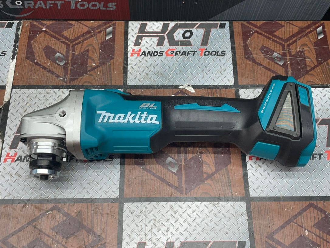 マキタ  18Vグラインダー　GA404DN バッテリー充電器セット マキタ 18Vグラインダー GA404DN バッテリー充電器セット マキタ