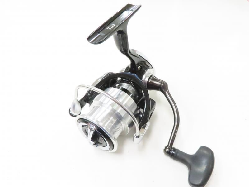 ダイワ 19レグザ LT3000-XH 02-8205120020 スピニングリール