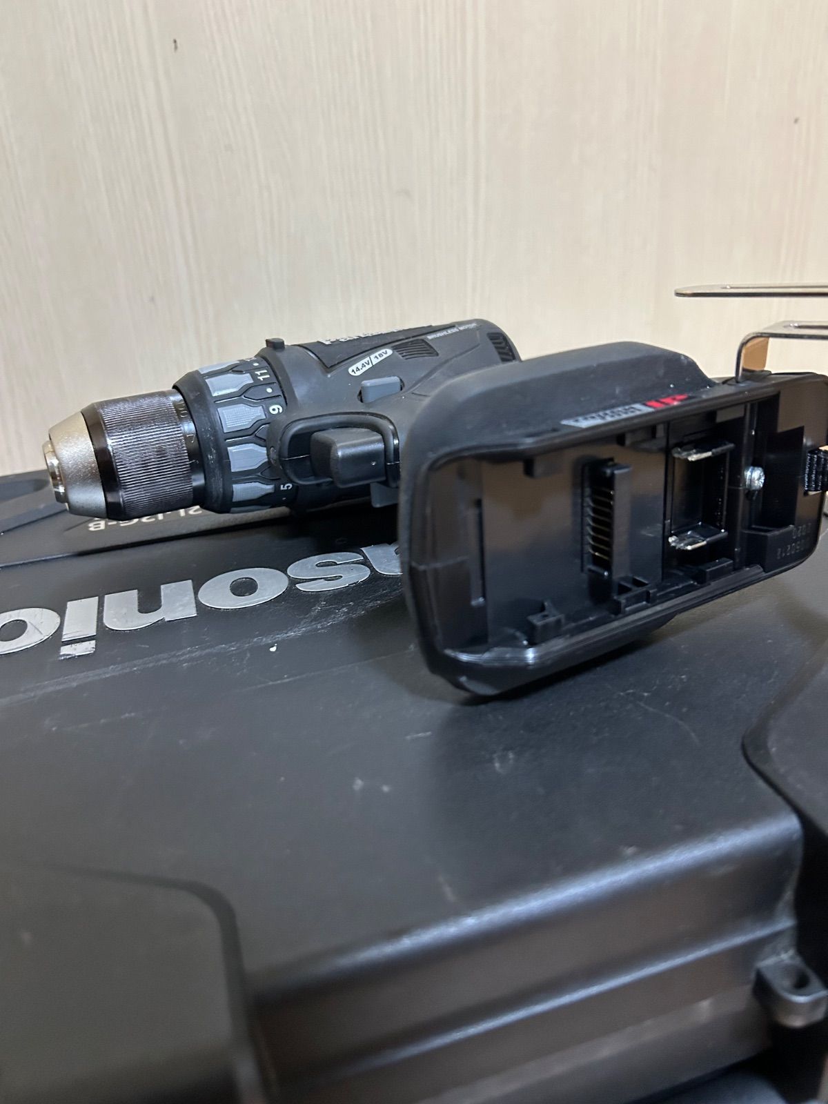 Panasonic 充電ドリルドライバー セット 18V EZ74A2LJ2G-B ブラック ケース 充電器