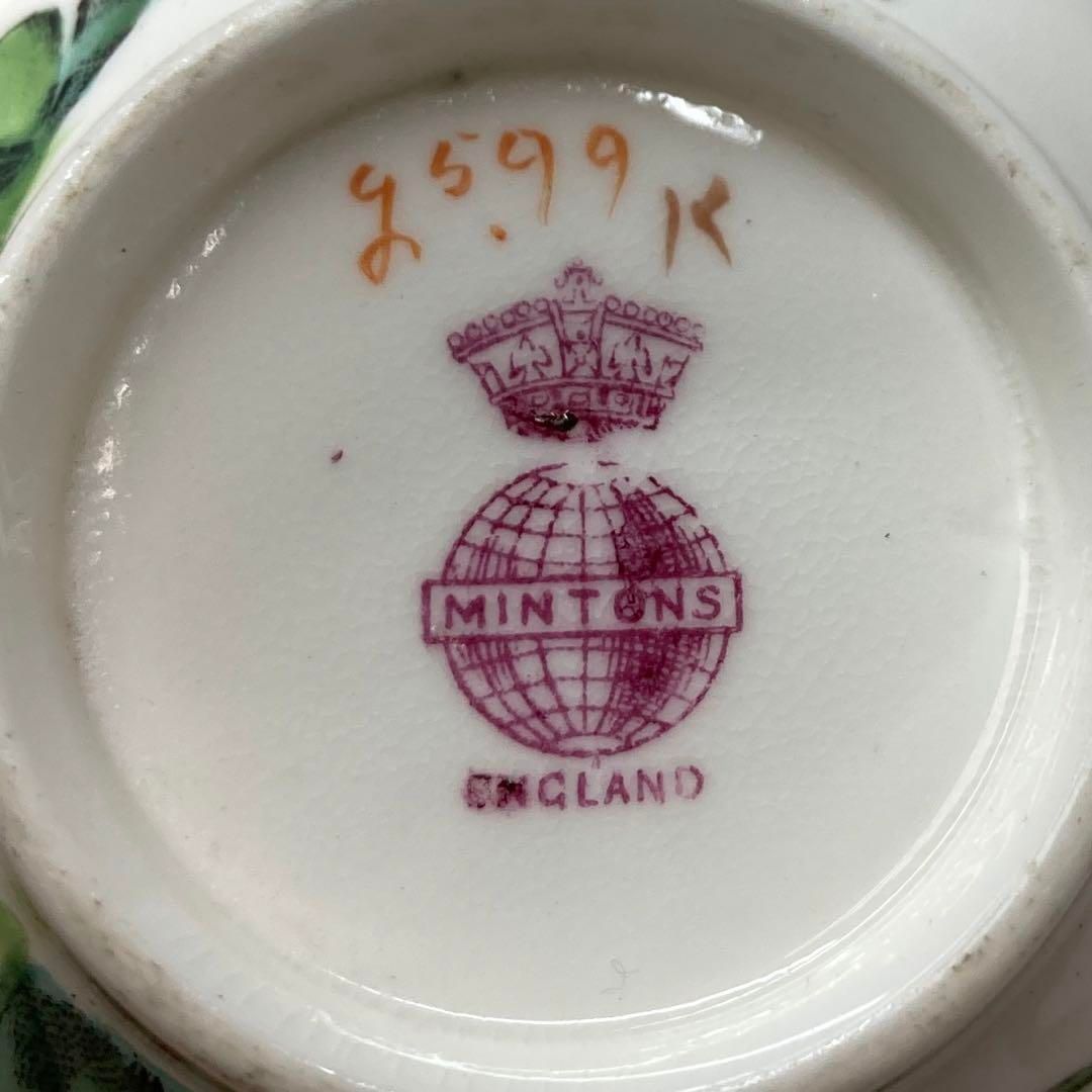 アンティークカップ＆ソーサー