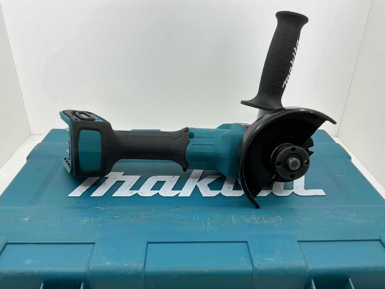 8500min-1. ケース付き