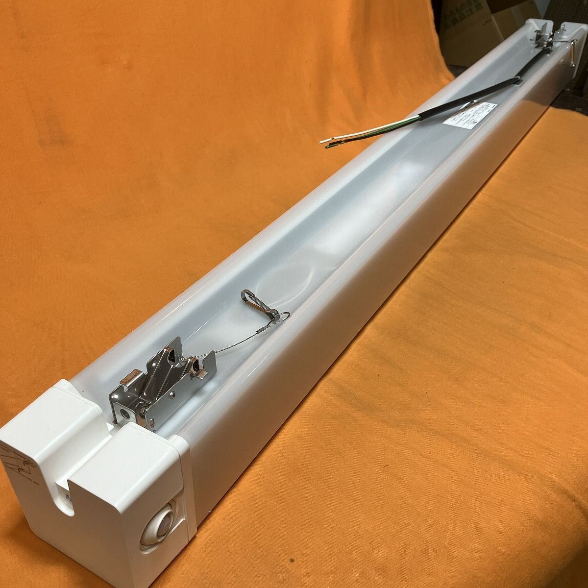 NNFS41811CLE9 直付型