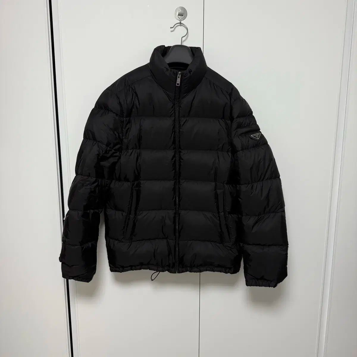 NFC 52size PRADA プラダ トライアングルロゴ ダウンジャケット