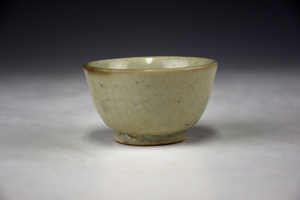 李朝白磁ぐい吞み 李朝堅手ぐい吞み 李朝白磁ぐい吞