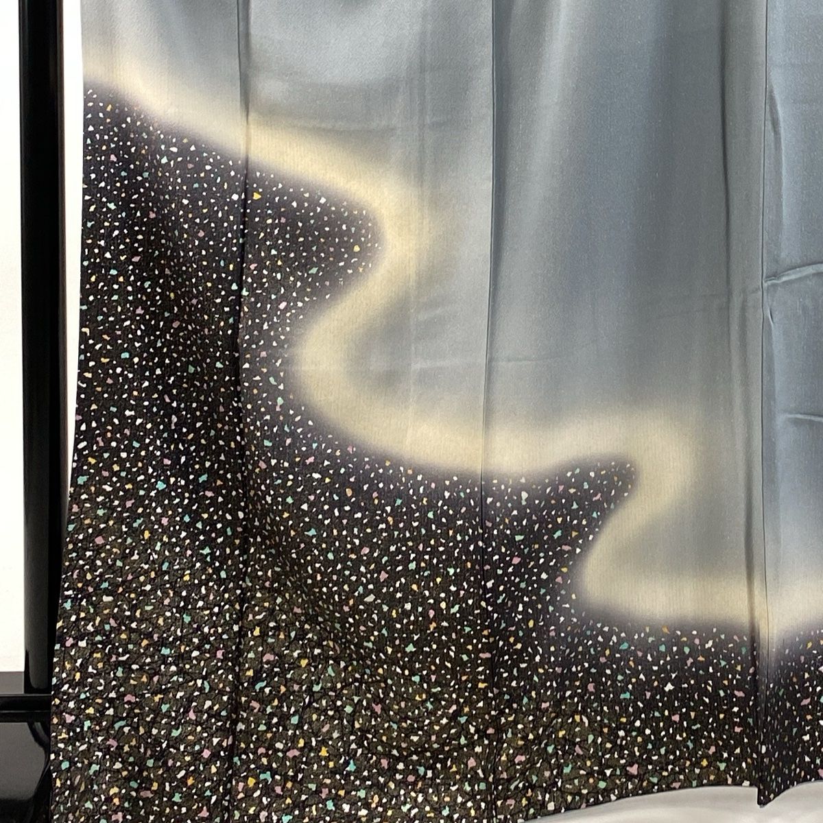 付下げ 身丈168.5cm 裄丈68cm L 袷 藤林徳扇 落款 霞 幾何学 金銀彩 銀通し 青灰色 正絹 一つ紋