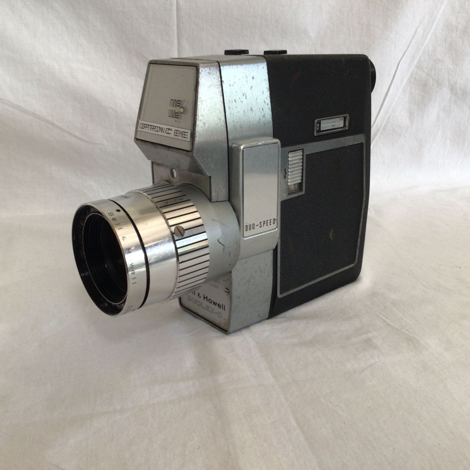 ヴィンテージ Bell - Howell DUOLIDRO-8 Super-Tronic Eye 8mm フィルムカメラ