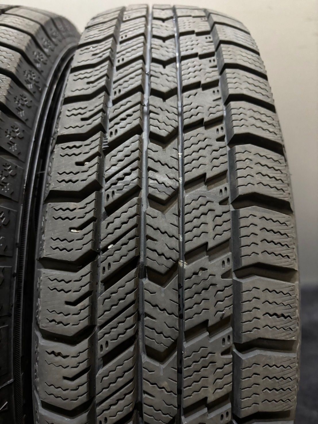 155 80R13 GOODYEAR ICE NAVI 8 21年製 スタッドレス 4本 パッソ ブーン 4-K330