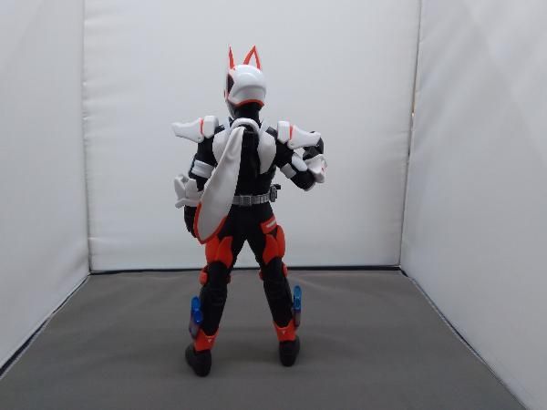 【真骨彫製法】S.H.Figuarts 仮面ライダーアクセル 東映 バンダイ A賞 仮面ライダーギーツ SOFVICS 一番くじ 仮面ライダーギーツ with