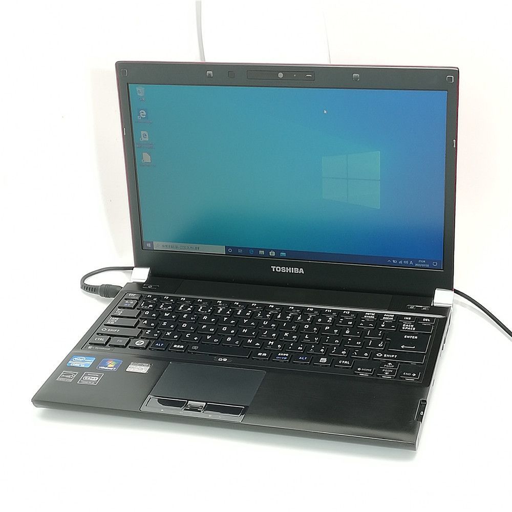 東芝 ノートPC R731/E26ER 赤色 i3 4G RW 無線 Win10 - メルカリ