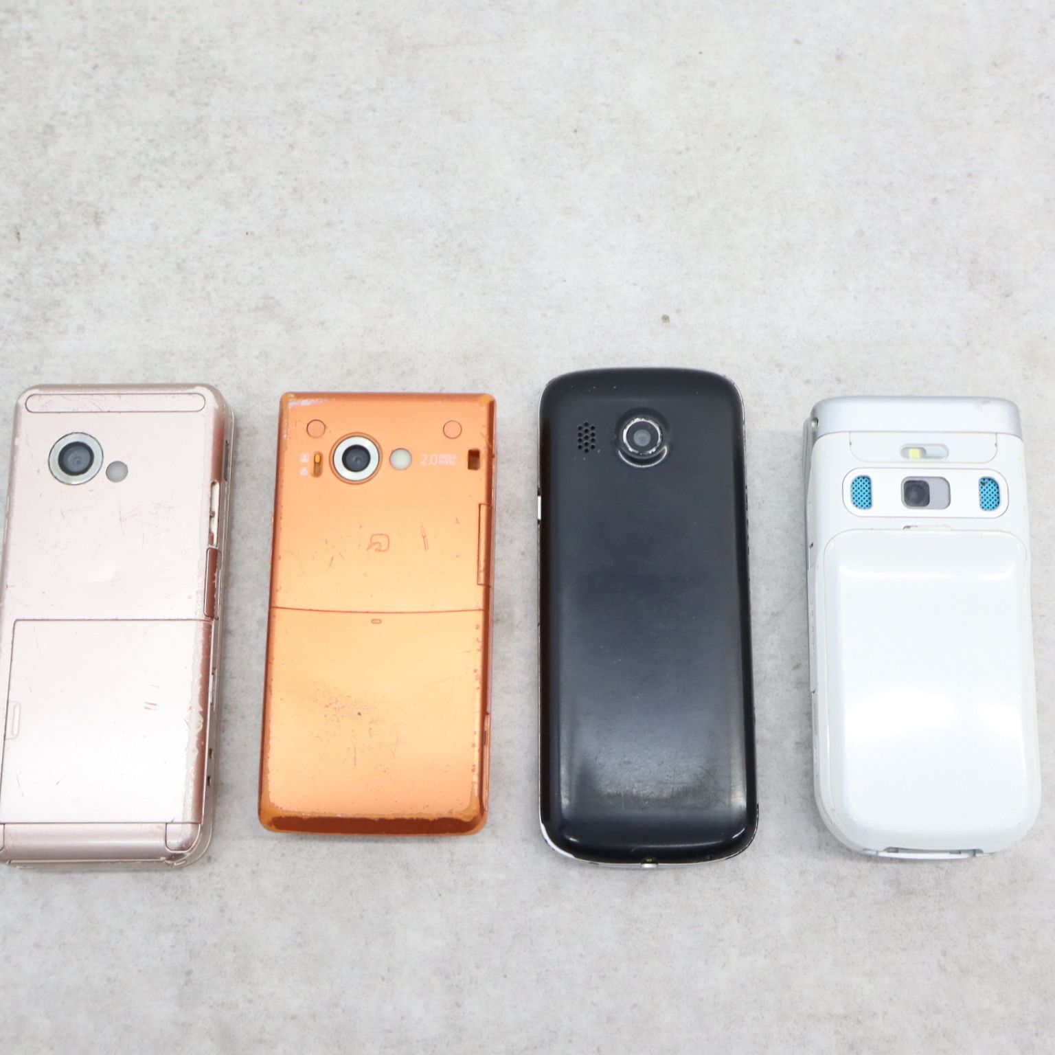 ◇携帯電話 20台 大量まとめ｜携帯電話 ガラケー｜ JUNK｜レトロ 平成