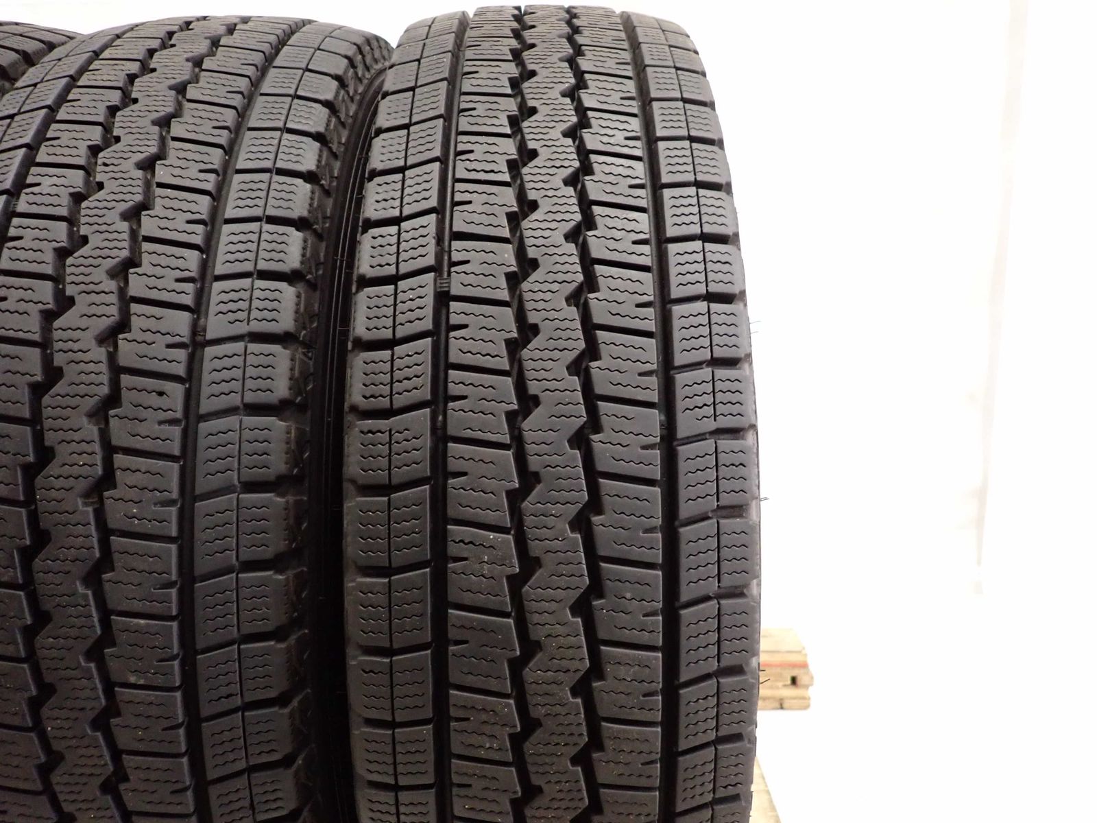 ☆185/65R15 BRIDGESTONE/VRX3 23年製 スタッドレス 4本 ブリヂストン
