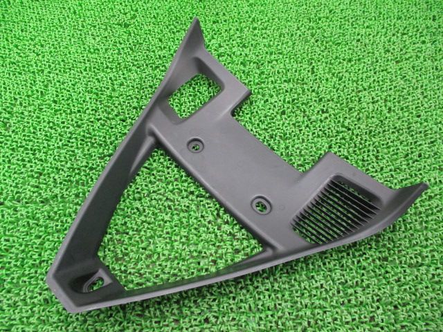 848 1098 1198 センターカウル 黒 484.3.060.1A ドゥカティ 純正 中古 バイク 部品 割れ欠け無し 品薄 希少品 車検 Genuine