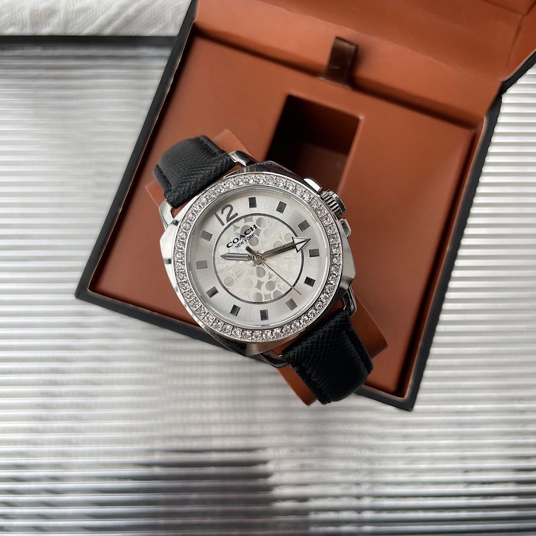 レディース腕時計 36mm｜スワロフスキークリスタル×