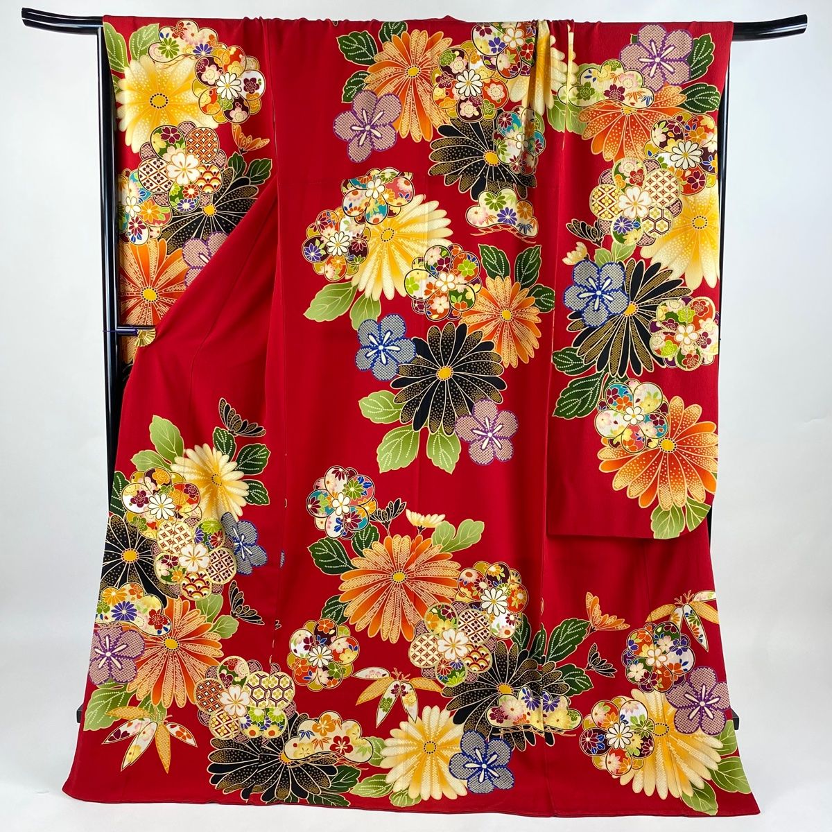 振袖 身丈177cm 裄丈74cm L 袷 菊 梅 金糸 金彩 赤 正絹 名品 【中古