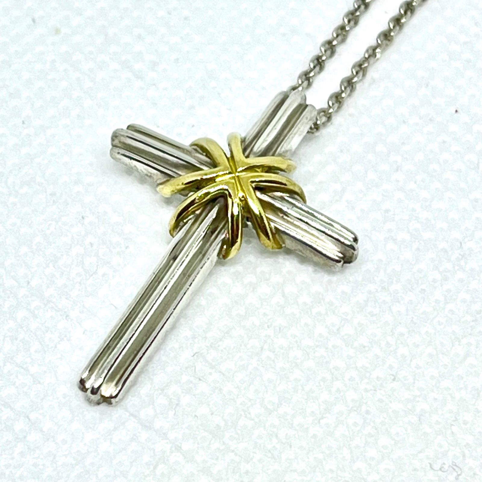 TIFFANY & Co. ティファニー シグネチャー クロス ネックレス シルバー