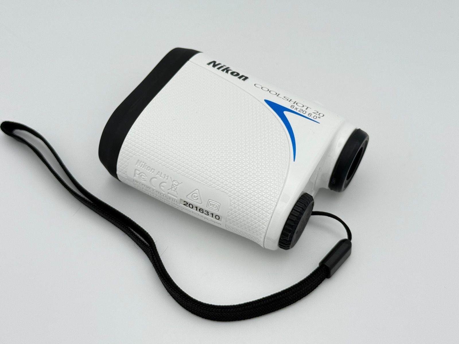 別売ケース付】ゴルフ用レーザー距離計 IPX4クールショット 20 ニコン