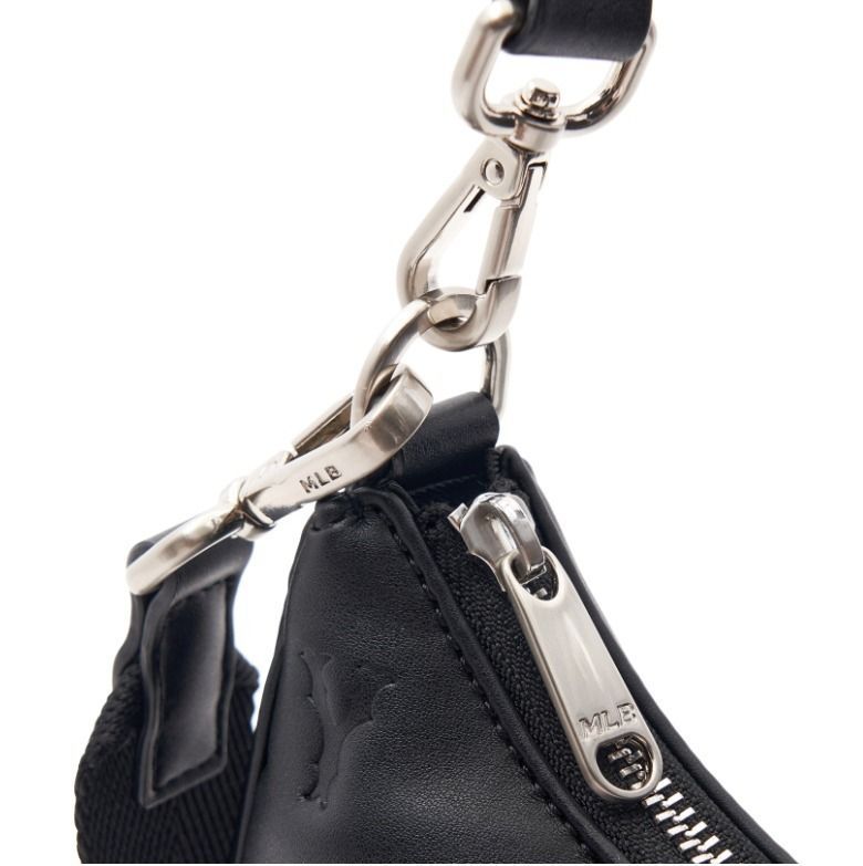 トートバッグ [ MLB ] CLASSIC MONOGRAM NEW EMBO CROSSBAG トートバッグ [ MLB ] CLASSIC MONOGRAM CRACK EMBO CROSS BAG