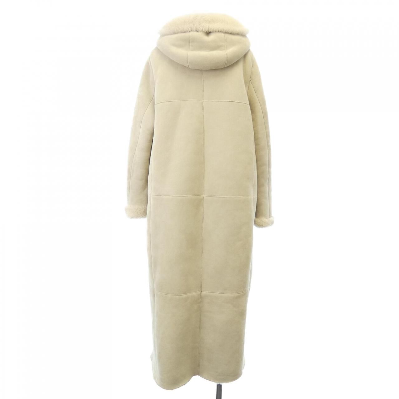 希少【Max Mara】銀タグ　マックスマーラ　ラムレザー　ムートンコート　38 新品タグ付き MaxMara ムートン テディ コート サイズ38 - メルカリ