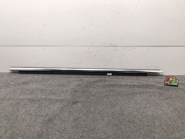 新品! ジェッタ 1K系/2006-2011 純正 左リアドア 水切りモール 1K5 839 475 D 2ZZ 1K5839475D2ZZ メッキ フォルクスワーゲン (116453)