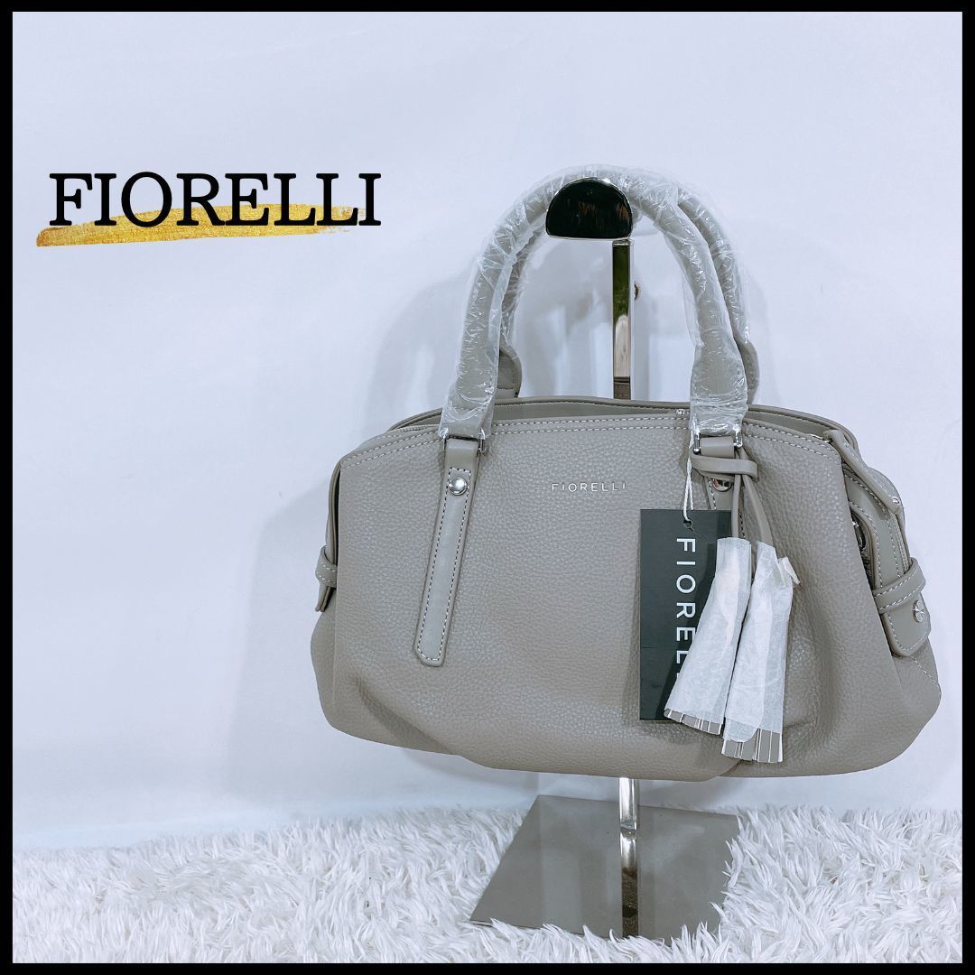 ほぼ未使用品 FIORELLI フィオリオ PUレザー ショルダーバッグ