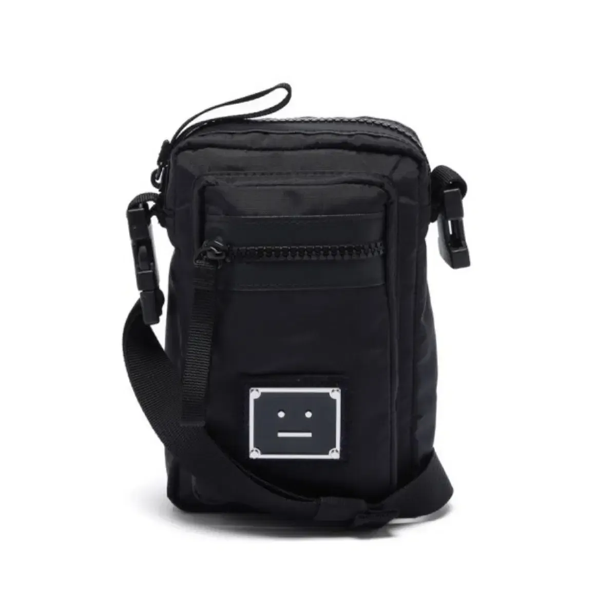 2025年最新】Acne Studios メッセンジャーバッグの人気アイテム - メルカリ