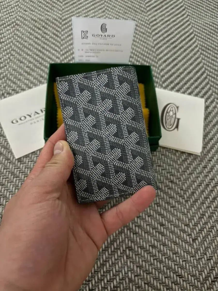 Goyard(ゴヤール) ゴヤール サンピエール グレー カード