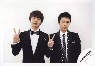 中古】生写真(ジャニーズ) KAT-TUN/中丸雄一・上田竜也/横型・上半身