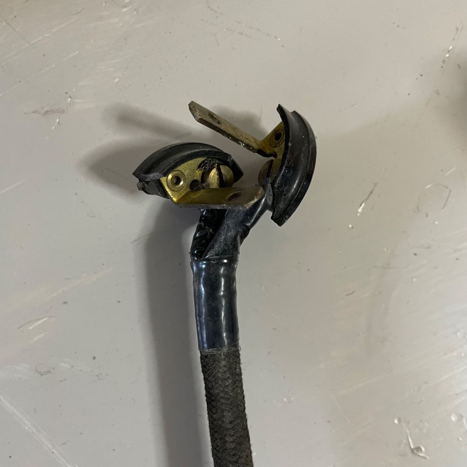 2) 真空管ラジオ ジャンク品 縦型 ミゼット型 メーカー不明（検索