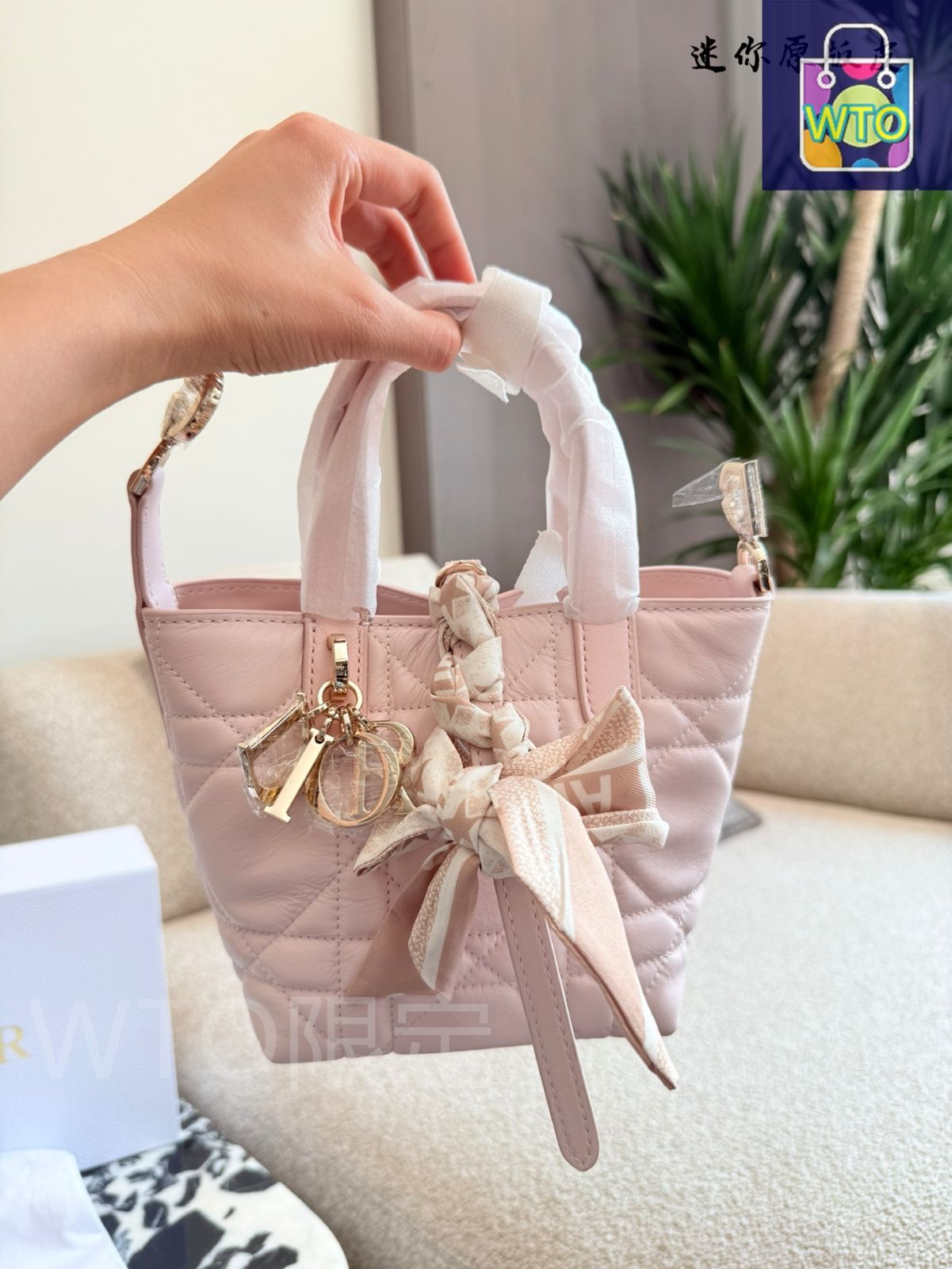 【大人気デザイン】 ミニサイズ感が可愛い【Dior】ミニtoujours 今日特価】DIOR Mini Toujours Bag ディオール ミニ トゥ