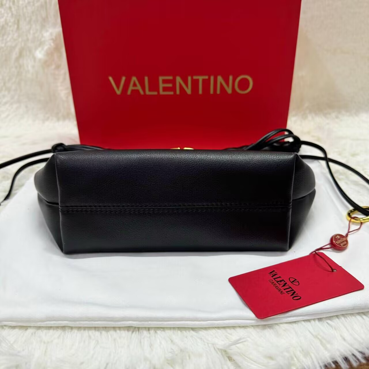 VALENTINO ショルダーバッグ ハンドバッグ レディース 人気