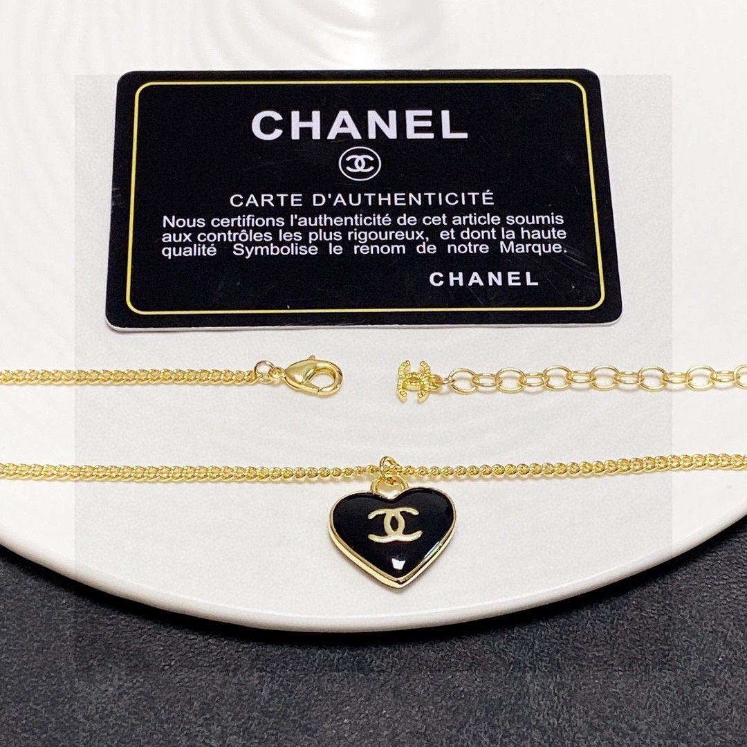 難あり Chanel ノベルティ ハートチェーンデザイン ブラック CHANEL シャネル チェーンウォレット レディース ブラック