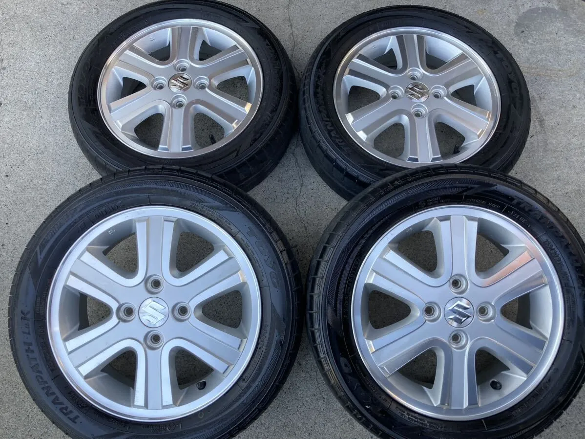㉕155/65R14 新品ブリヂストンのレグノタイヤと中古美品ホイールとナット レグノ（ブリヂストン） ブリヂストン 155/65R14 75H REGNO GR
